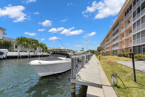 $415,000 | 750 Northeast Spanish River Boulevard, Unit 1020, Boca Raton, FL 33431