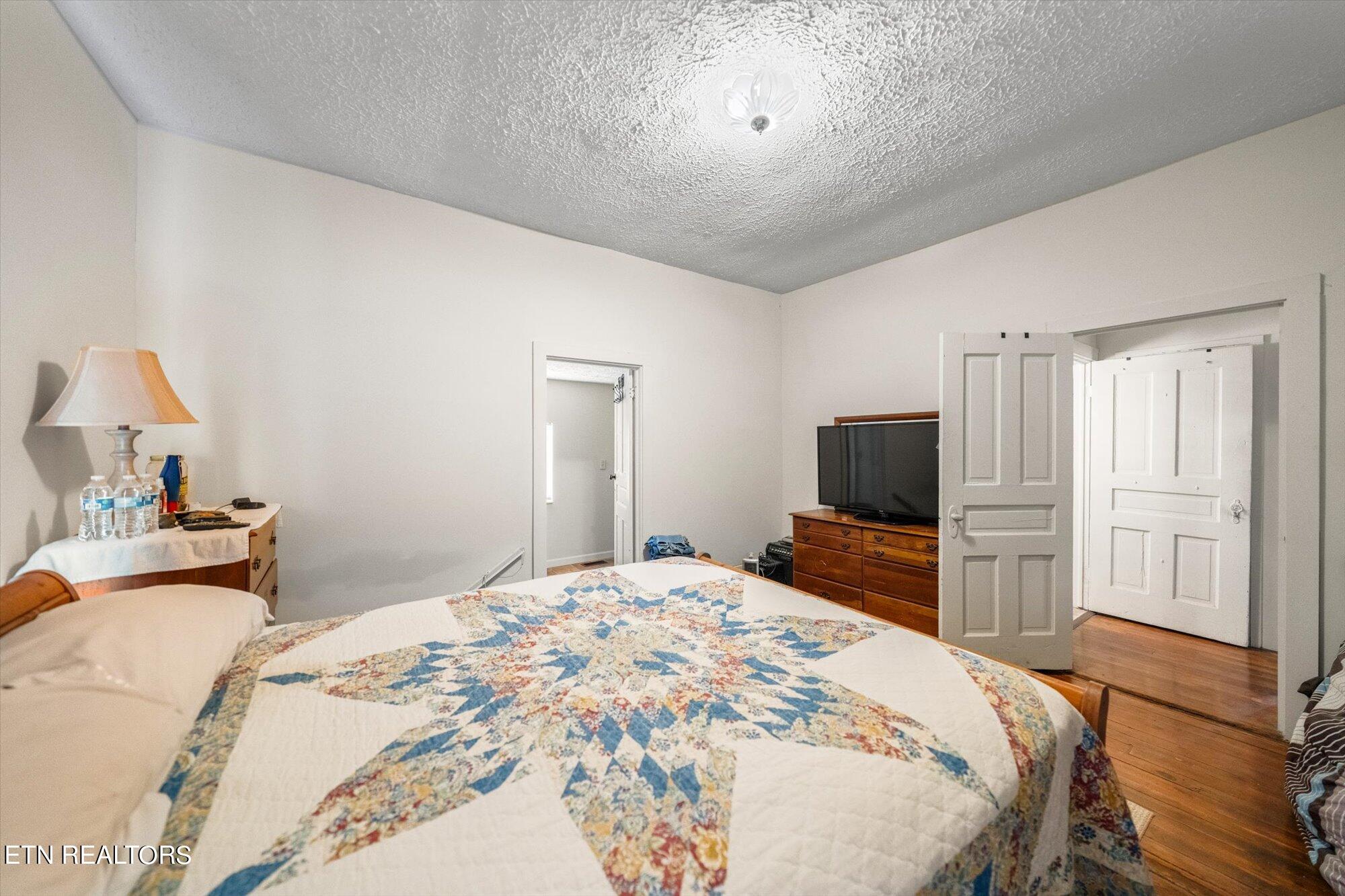 5820 Atkins Road Knoxville, TN 37918 - Photo 16 of 32 16-5820-Atkins-Rd-Knoxville-TN-16