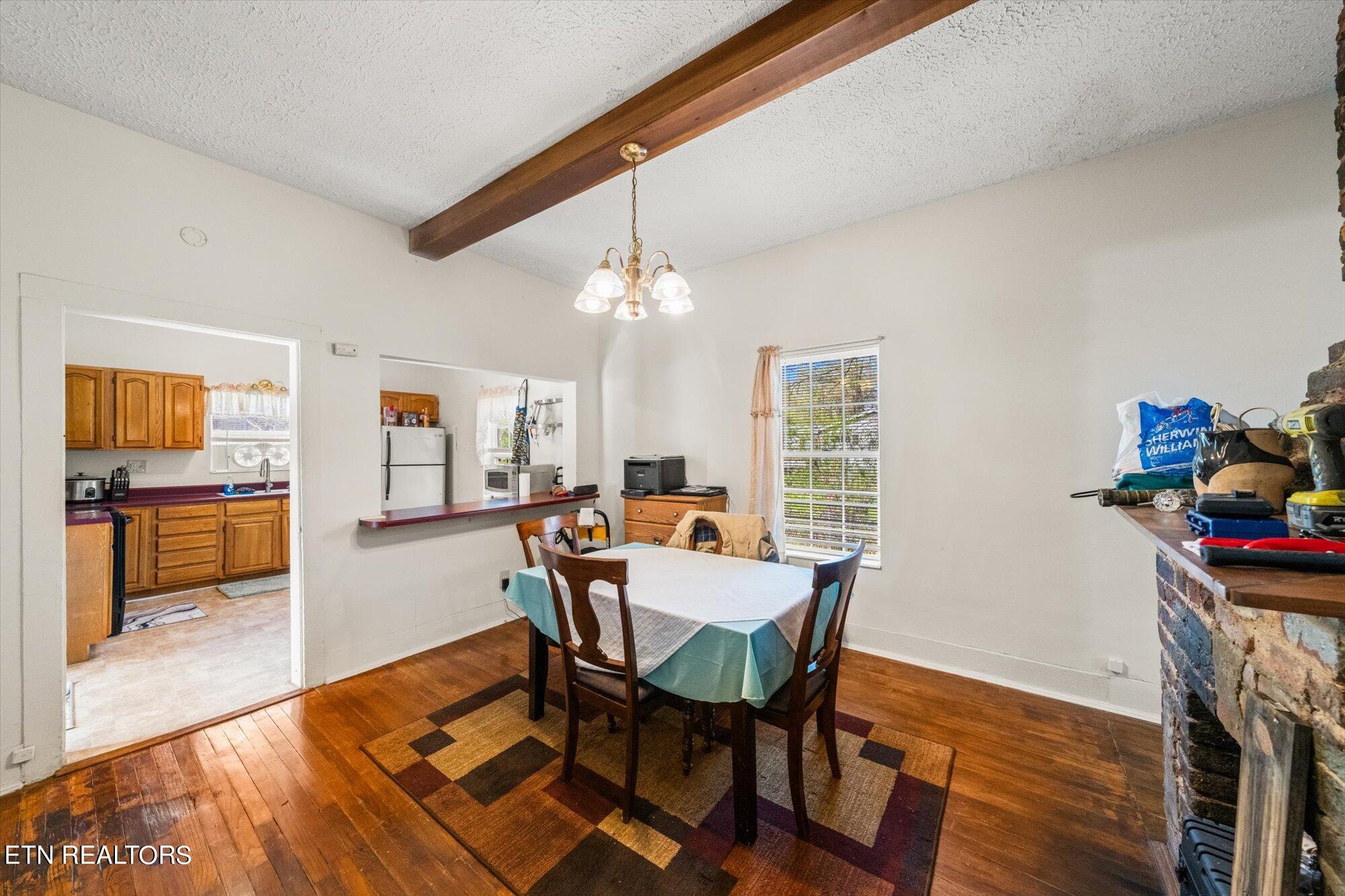 5820 Atkins Road Knoxville, TN 37918 - Photo 8 of 32 08-5820-Atkins-Rd-Knoxville-TN-8