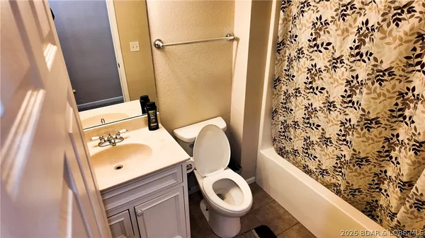 $439,900 | 31 Sunset Drive, Camdenton, MO 65020