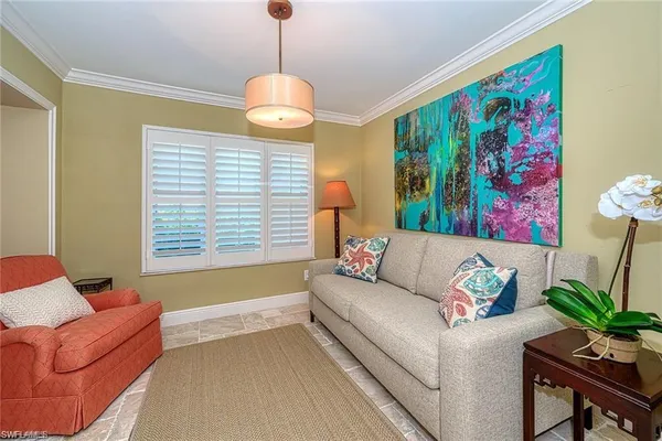 $10,500 | 285 5th Avenue South, Unit 2B, Naples, FL 34102