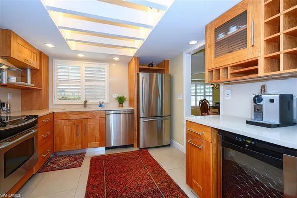 $10,500 | 285 5th Avenue South, Unit 2B, Naples, FL 34102