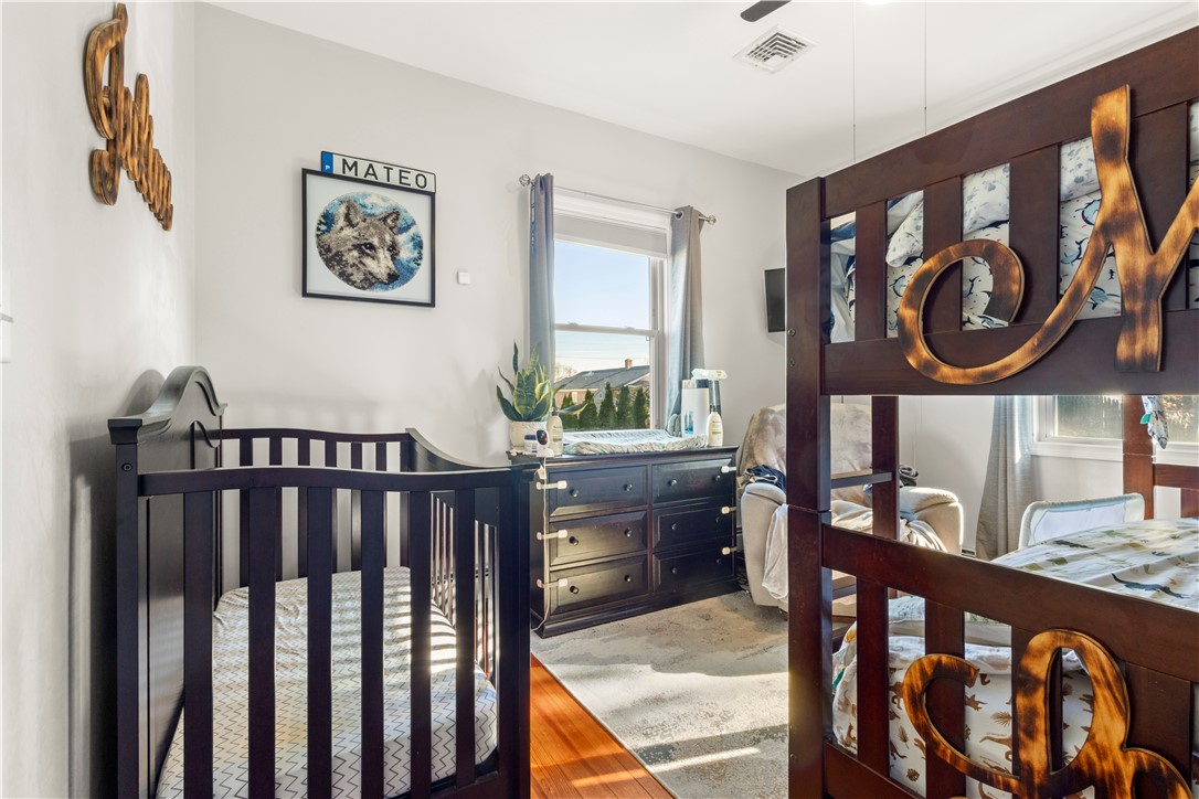 136 Windmill Street Pawtucket, RI 02860 - Photo 15 of 26