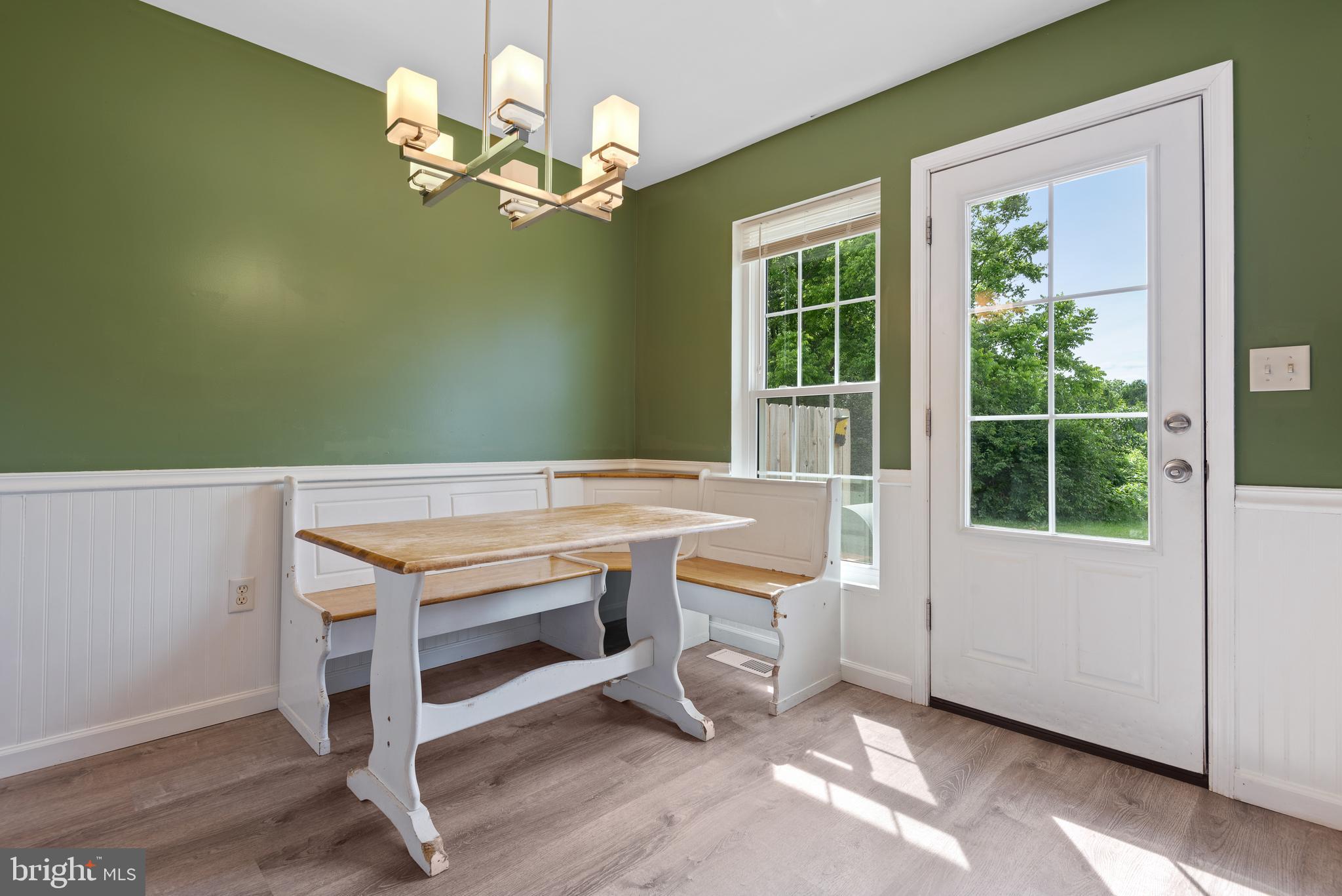 619 Deerbrush Gardens Lititz, PA 17543 - Photo 8 of 26 eat in kitchen