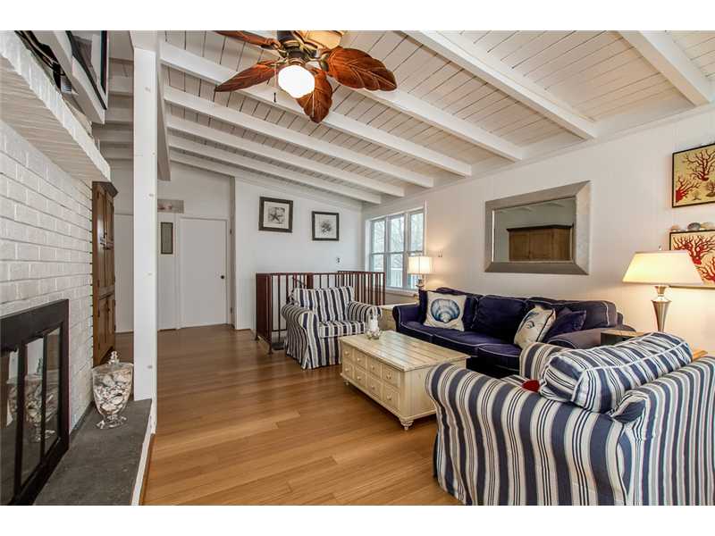26 Midland Road Charlestown, RI 02813 - Photo 7 of 21 Den/Family/Great Room.