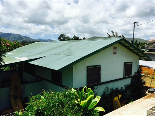 4953 La Road Kapaa, HI 96746 - Photo 18 of 21 a backyard of a house with lots of green space