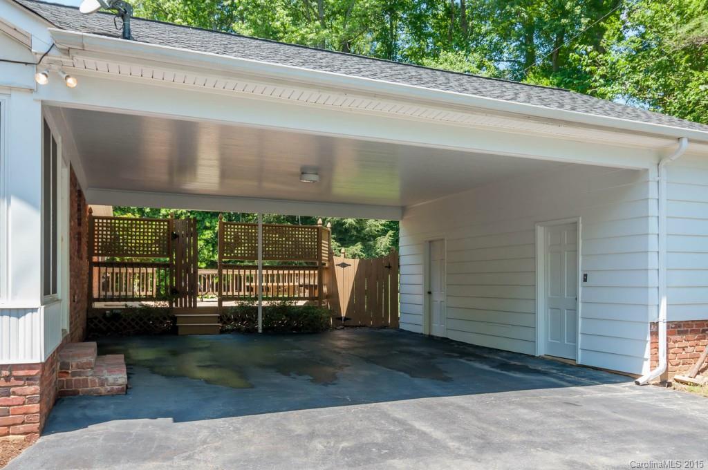6401 Pella Road Charlotte, NC 28211 - Photo 23 of 24 Gallery Image 23