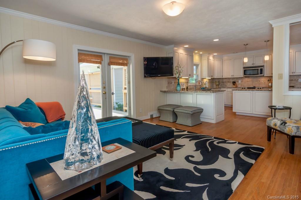 6401 Pella Road Charlotte, NC 28211 - Photo 7 of 24 Gallery Image 7