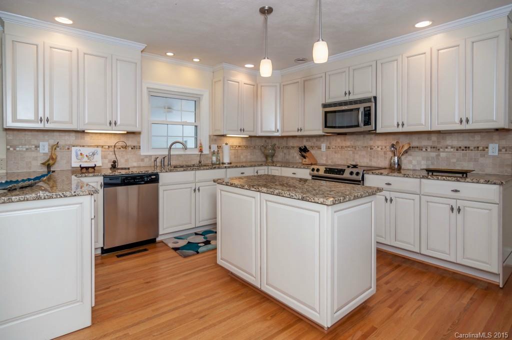 6401 Pella Road Charlotte, NC 28211 - Photo 8 of 24 Gallery Image 8