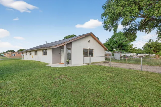 $2,700 | Dania Beach, Dania Beach, FL 33004