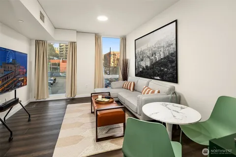 $335,000 | 450 South Main Street, Unit 305, Seattle, WA 98104