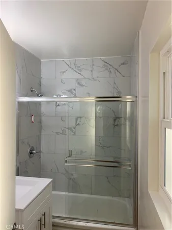 $2,195 | 1402 West Olive Avenue, Burbank, CA 91506