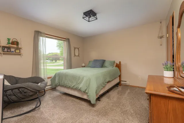 $167,500 | 720 6th Avenue Southeast, Glenwood, MN 56334