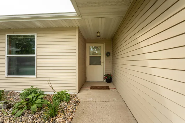 $167,500 | 720 6th Avenue Southeast, Glenwood, MN 56334