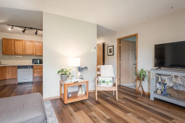 $167,500 | 720 6th Avenue Southeast, Glenwood, MN 56334