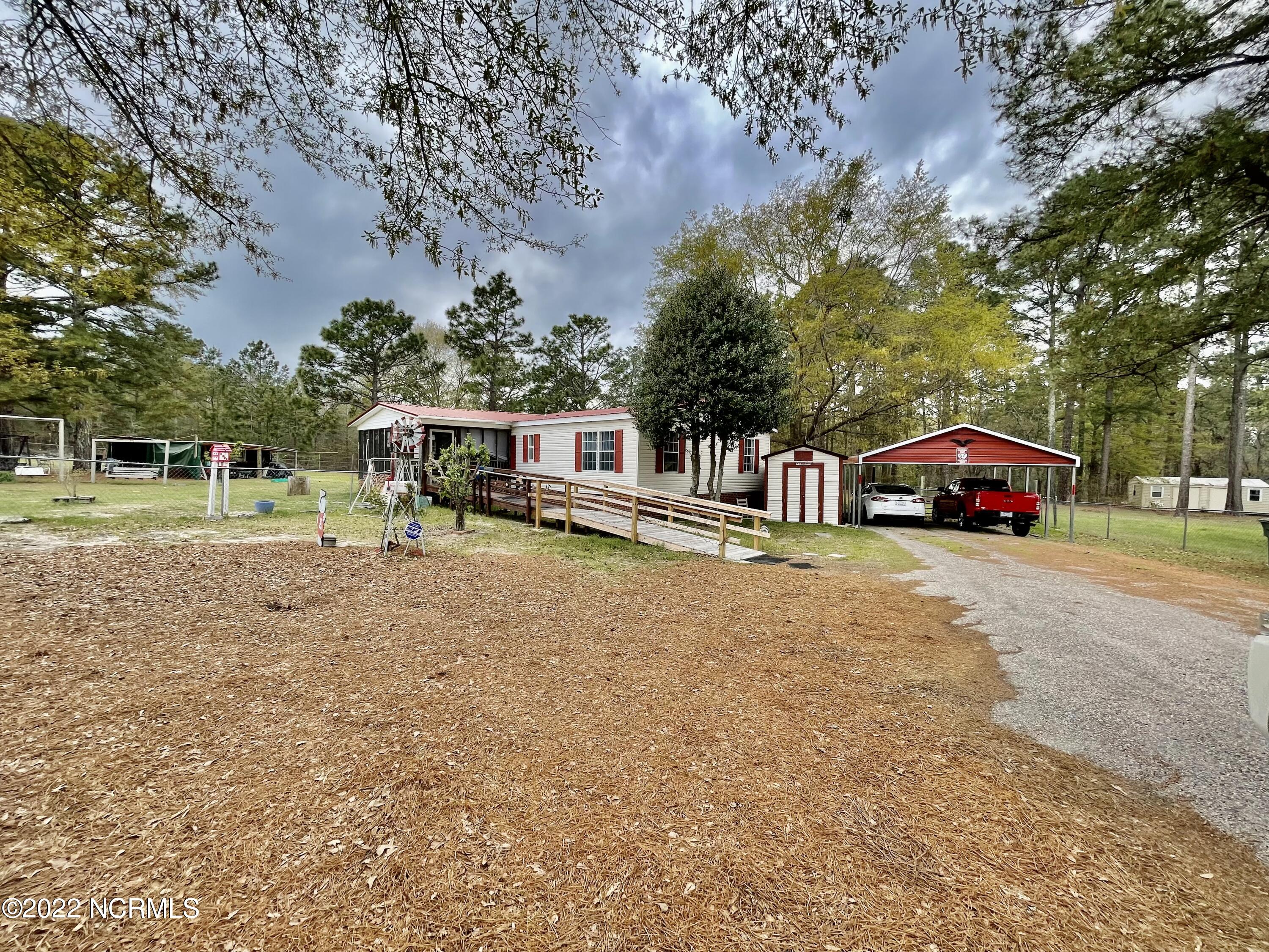 125 Greenbriar Lane Rockingham, NC 28379 - Photo 2 of 44 125 Greenbriar Ln
