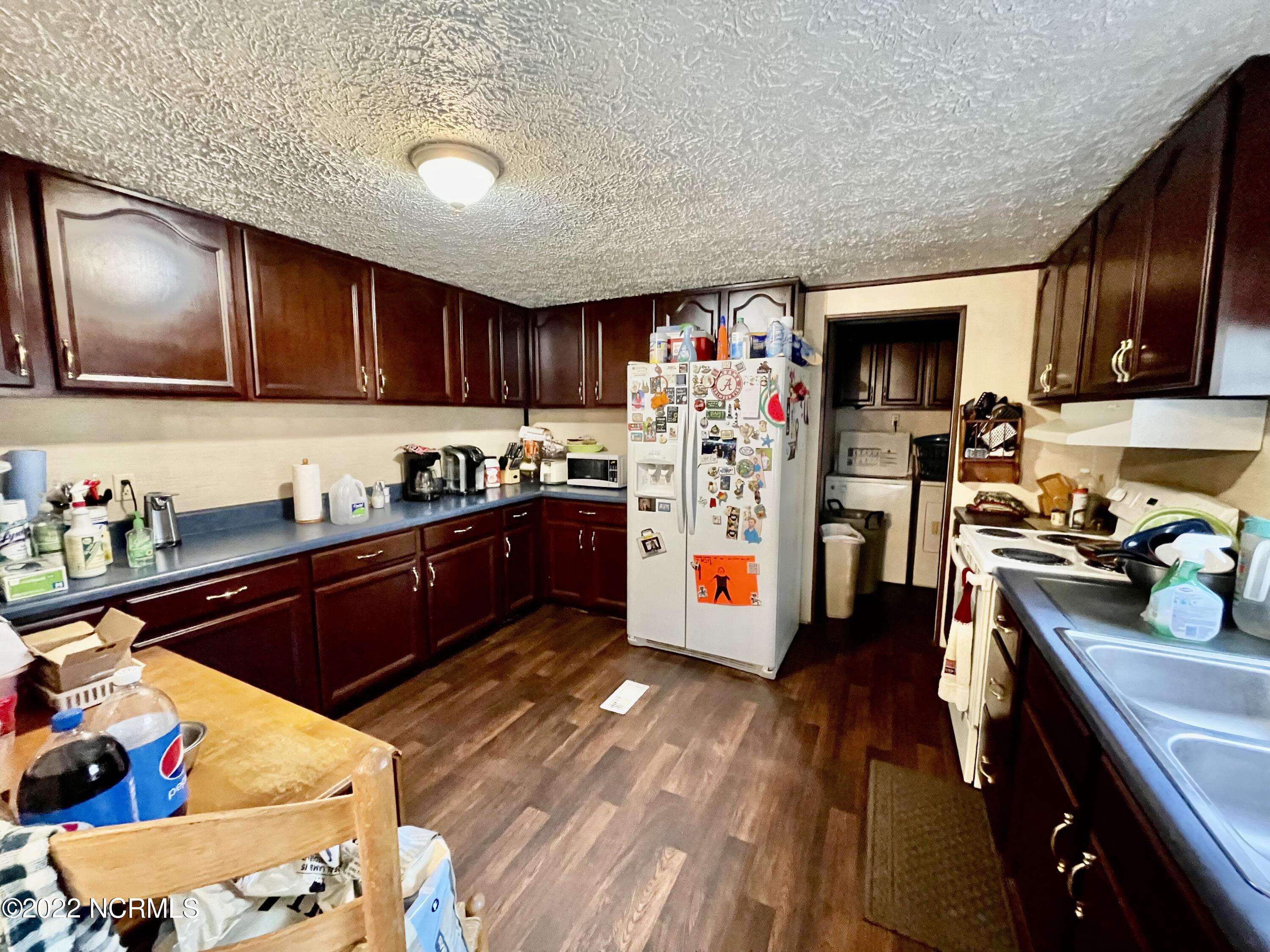 125 Greenbriar Lane Rockingham, NC 28379 - Photo 27 of 44 Kitchen