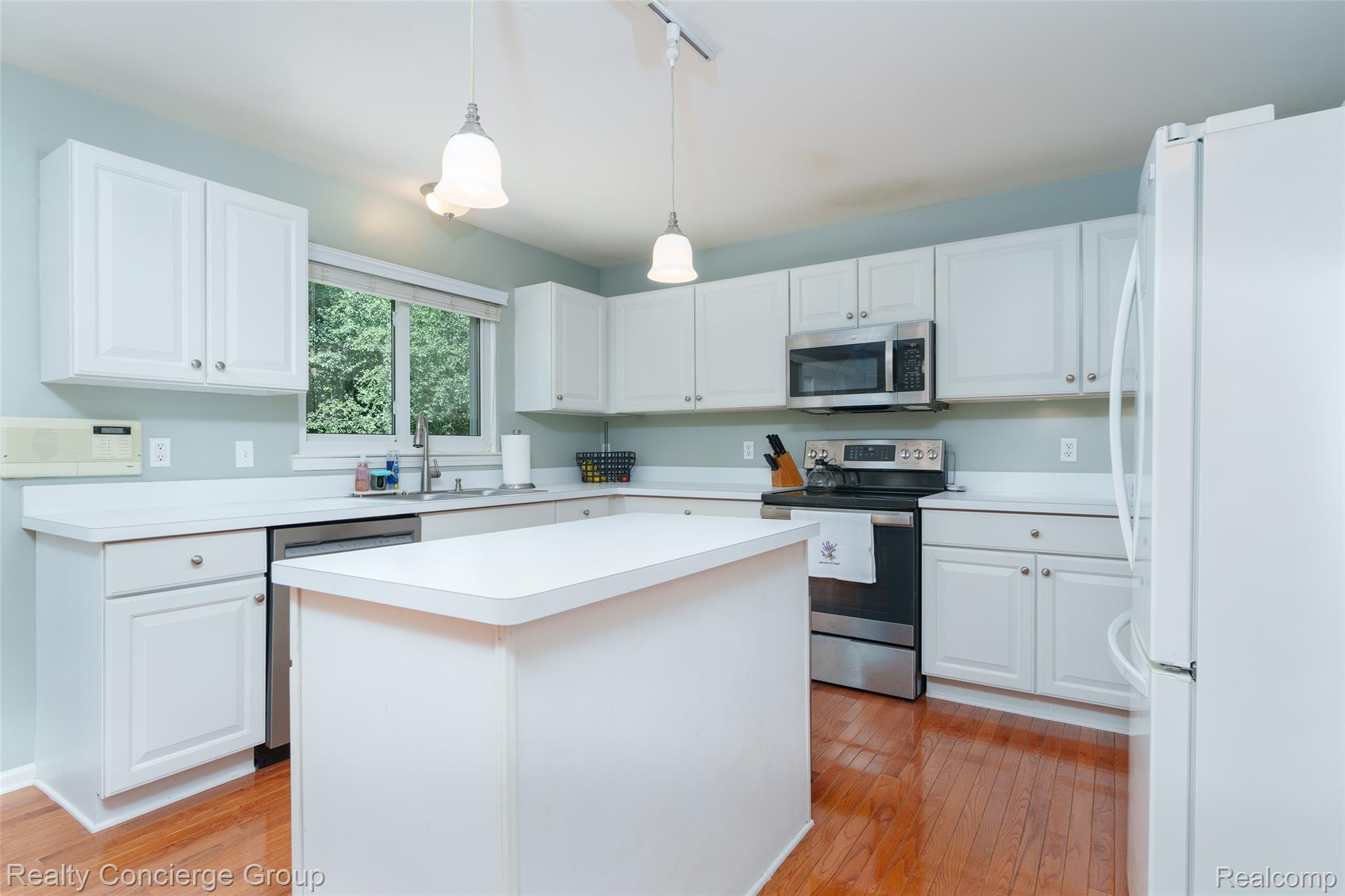 7900 Jeremy Road Belleville, MI 48111 - Photo 10 of 35 DSC09337.jpg
