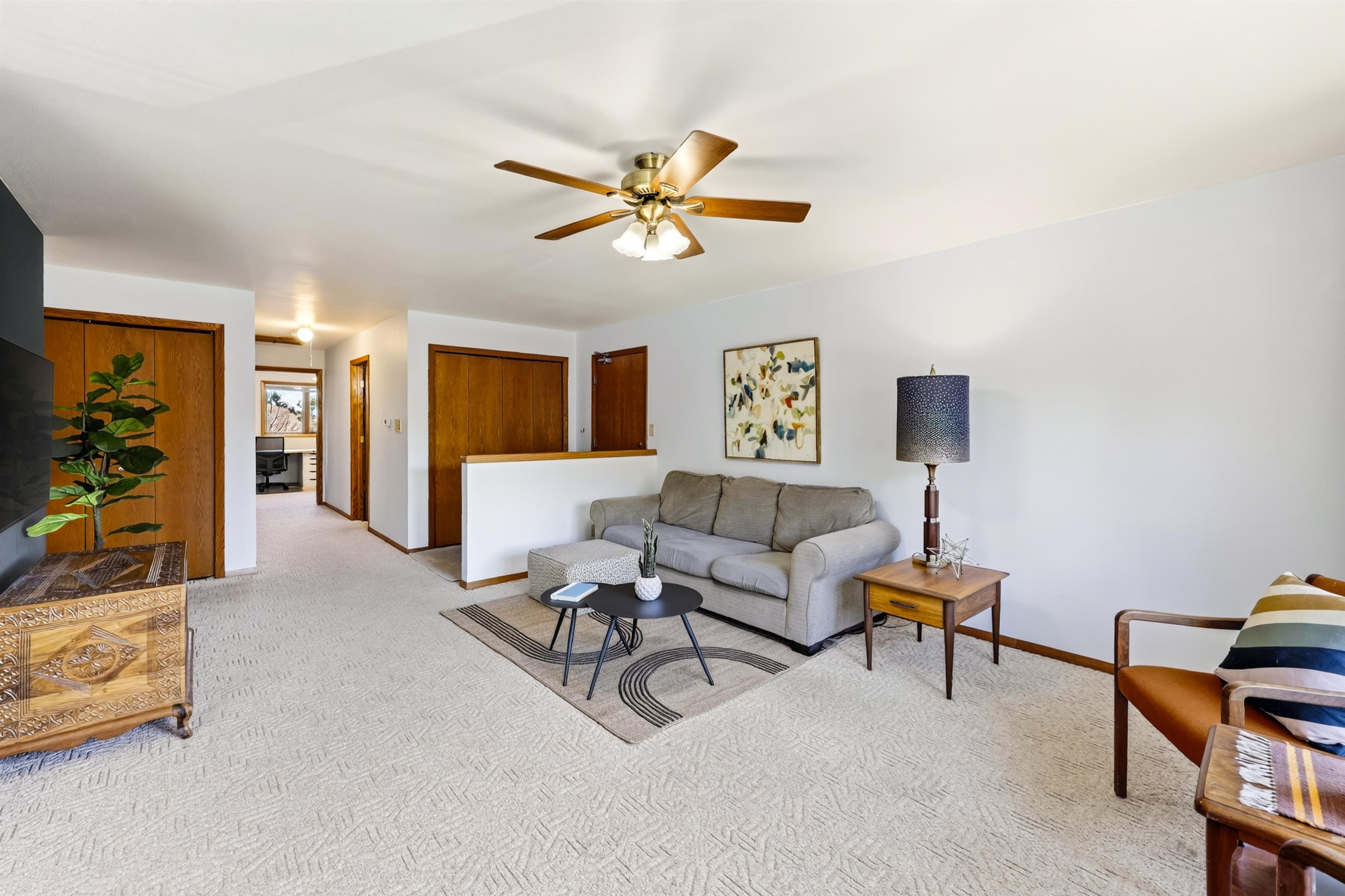 818 South Gammon Road, Unit 3 Madison, WI 53719 - Photo 4 of 21 Gallery Image 4