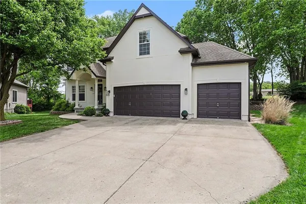 $430,000 | 1826 South Jones Court, Independence, MO 64057