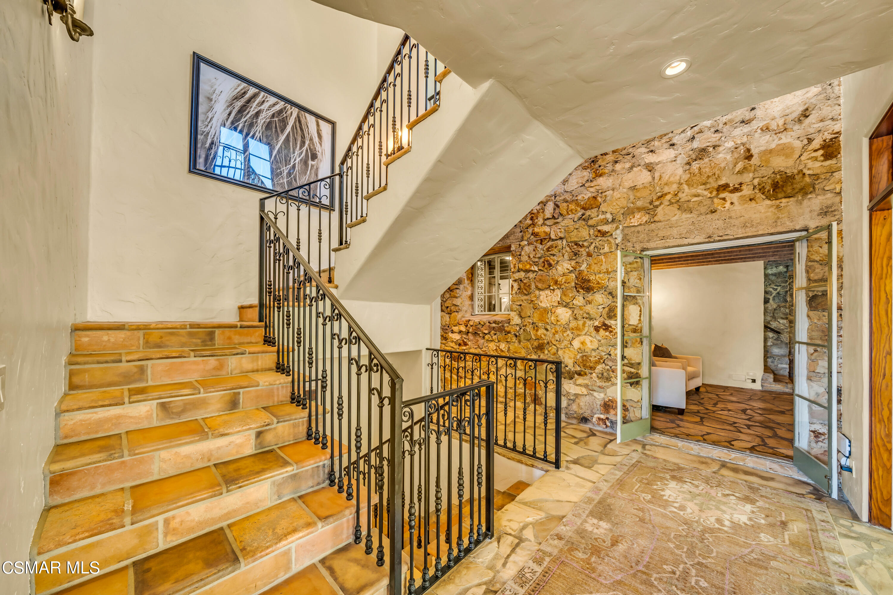 1999 Trentham Road Lake Sherwood, CA 91361 - Photo 35 of 61 Still-27