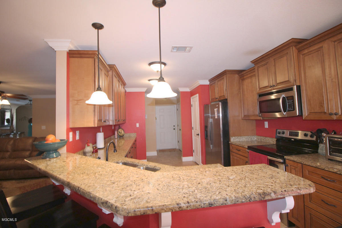 10908 Laakso Road Moss Point, MS 39562 - Photo 11 of 44 2 (4)
