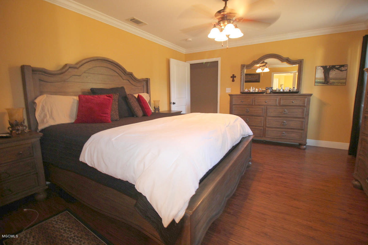 10908 Laakso Road Moss Point, MS 39562 - Photo 17 of 44 3 (1)