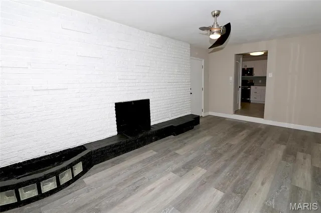 $379,900 | 7 Barbre Court, St. Louis, MO 63119