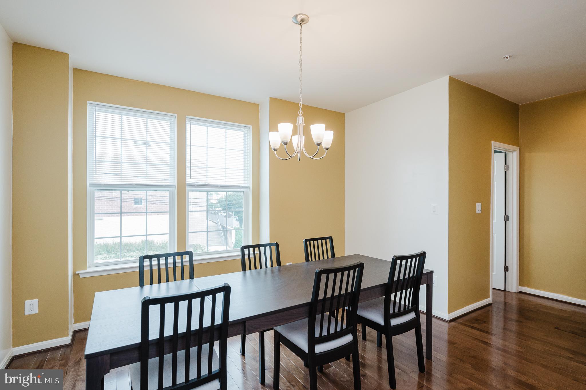 5417 Old Frederick Road Baltimore, MD 21229 - Photo 19 of 44 Dining room on Main level