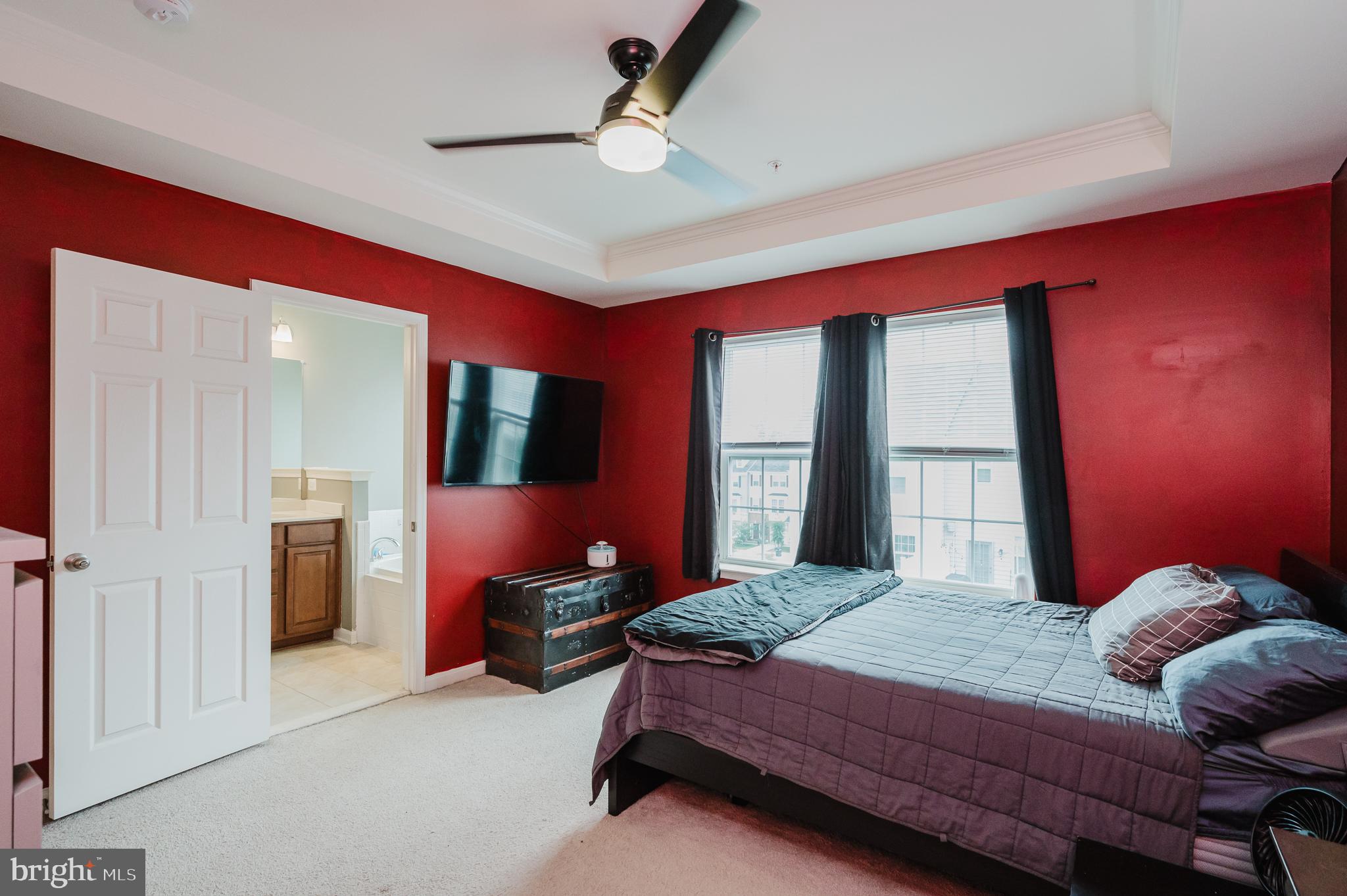 5417 Old Frederick Road Baltimore, MD 21229 - Photo 24 of 44 Master Bedroom with En-suite bath