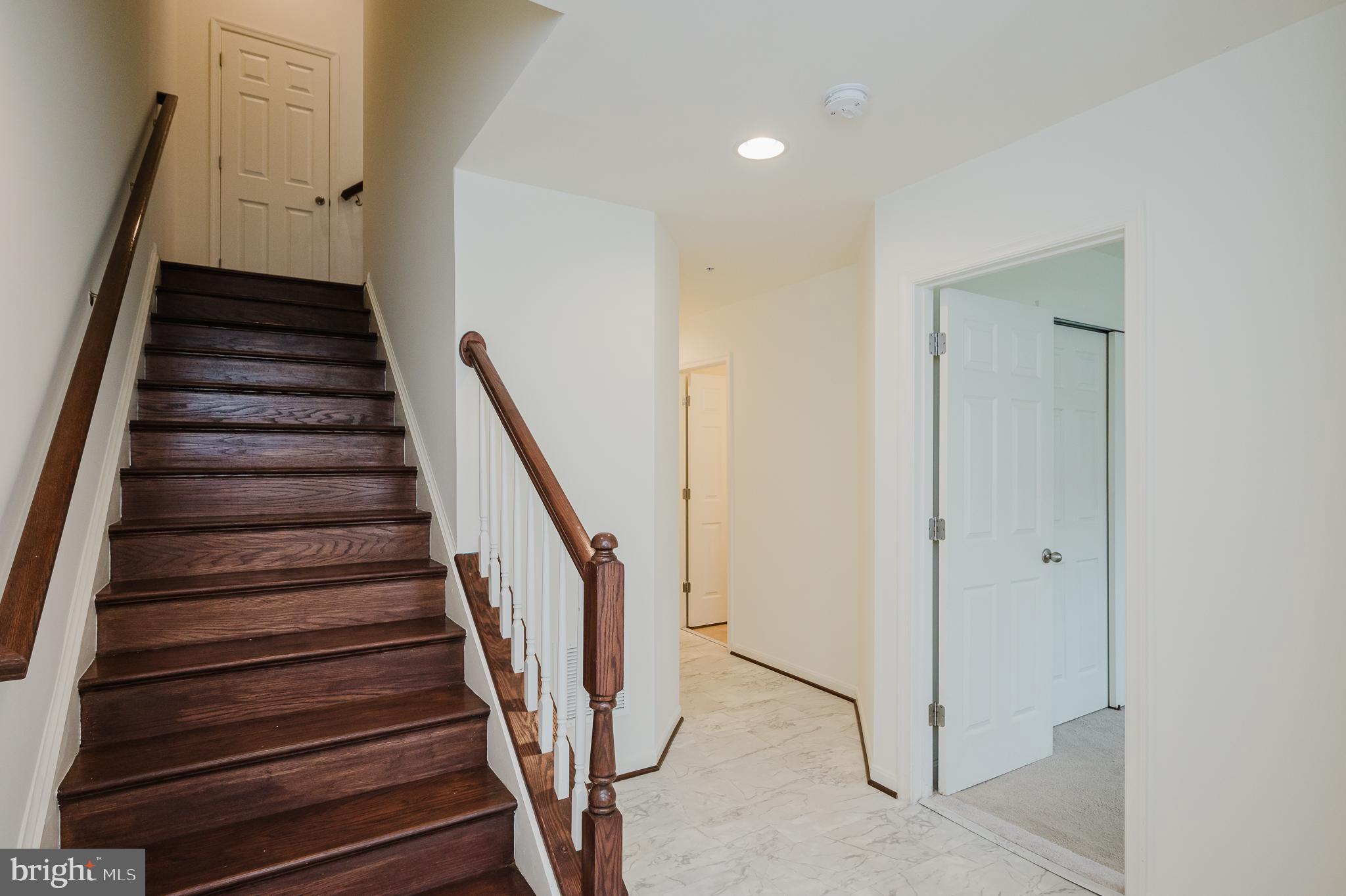 5417 Old Frederick Road Baltimore, MD 21229 - Photo 6 of 44 Walk up to main level