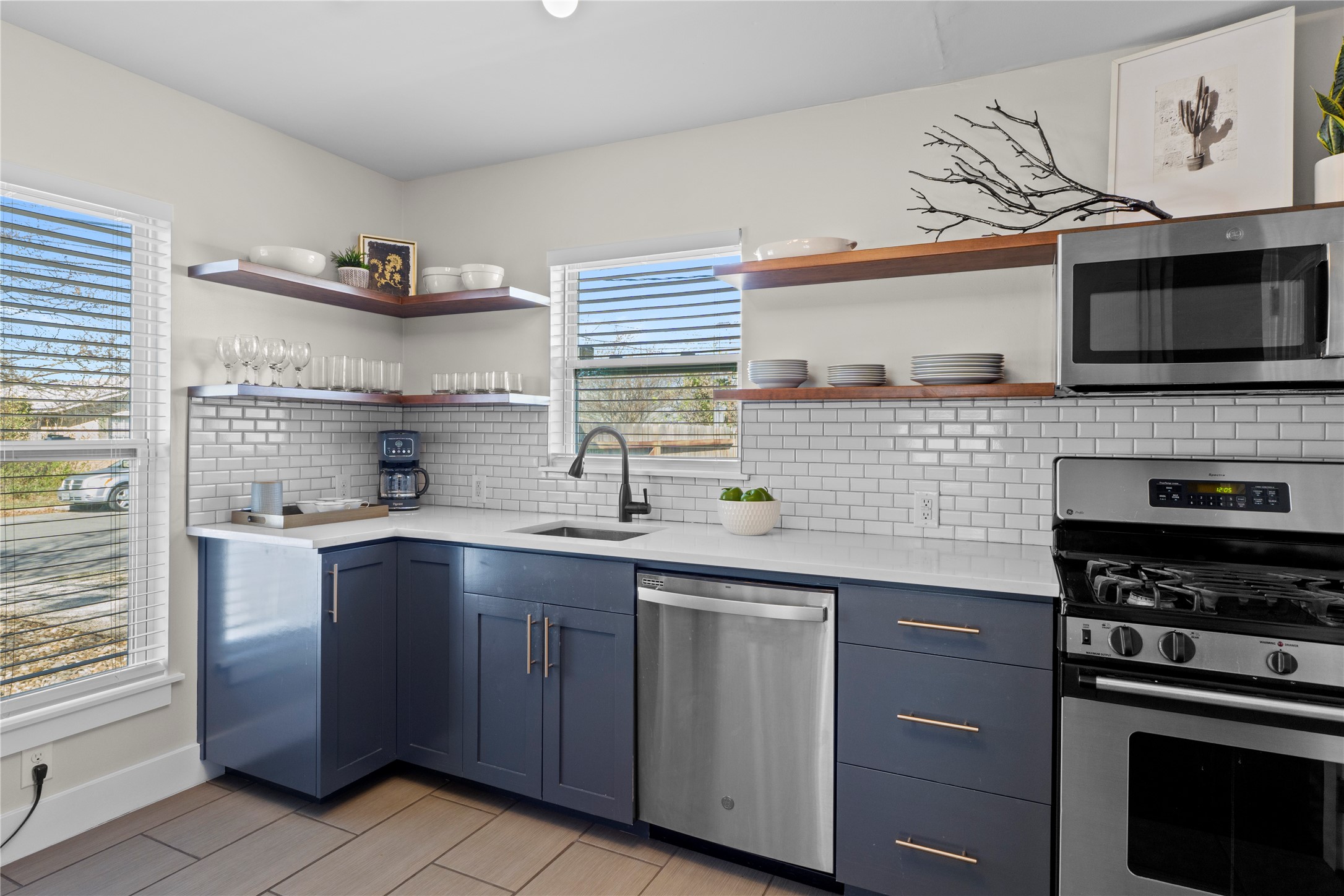 7803 Watson Street Austin, TX 78757 - Photo 12 of 30