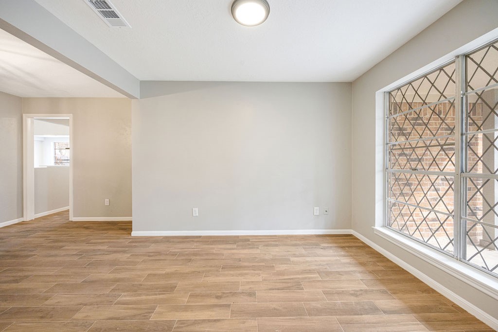 2114 Eagle Point Road Crosby, TX 77532 - Photo 9 of 19