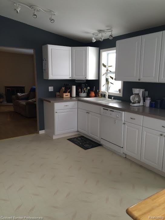 9205 Sharp Road Swartz Creek, MI 48473 - Photo 2 of 7