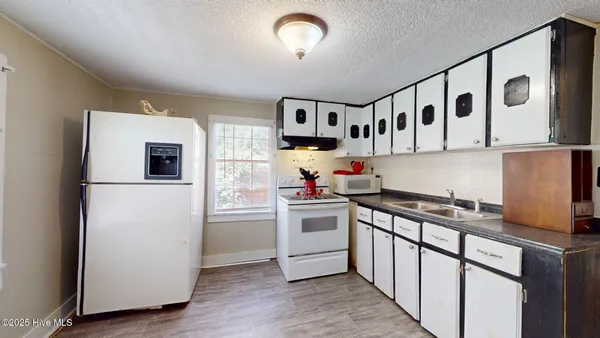 $76,300 | 109 East South Street, Kinston, NC 28501