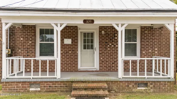 $76,300 | 109 East South Street, Kinston, NC 28501