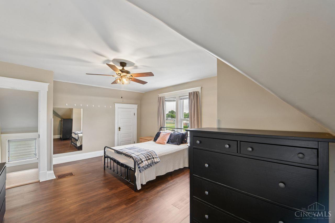 4375 North Bend Road Cincinnati, OH 45211 - Photo 20 of 28
