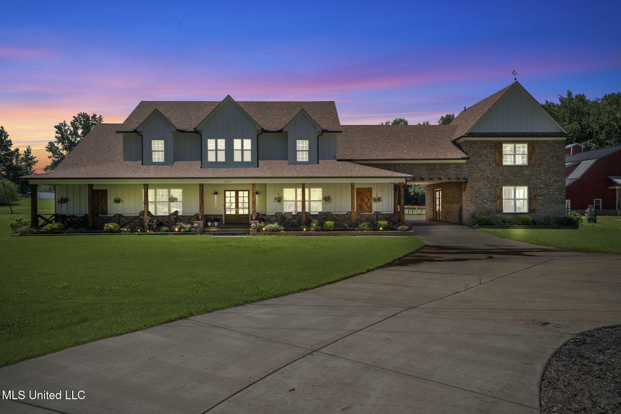 12097 Old Byhalia Road Byhalia, MS 38611 - Photo 13 of 85 night view