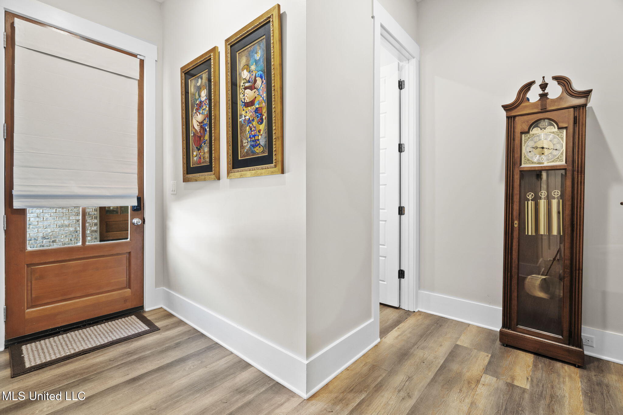 12097 Old Byhalia Road Byhalia, MS 38611 - Photo 36 of 85 friends entrance