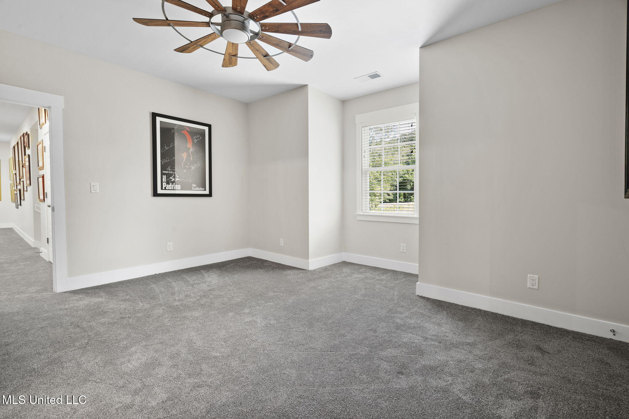 12097 Old Byhalia Road Byhalia, MS 38611 - Photo 43 of 85 up bedroom 2