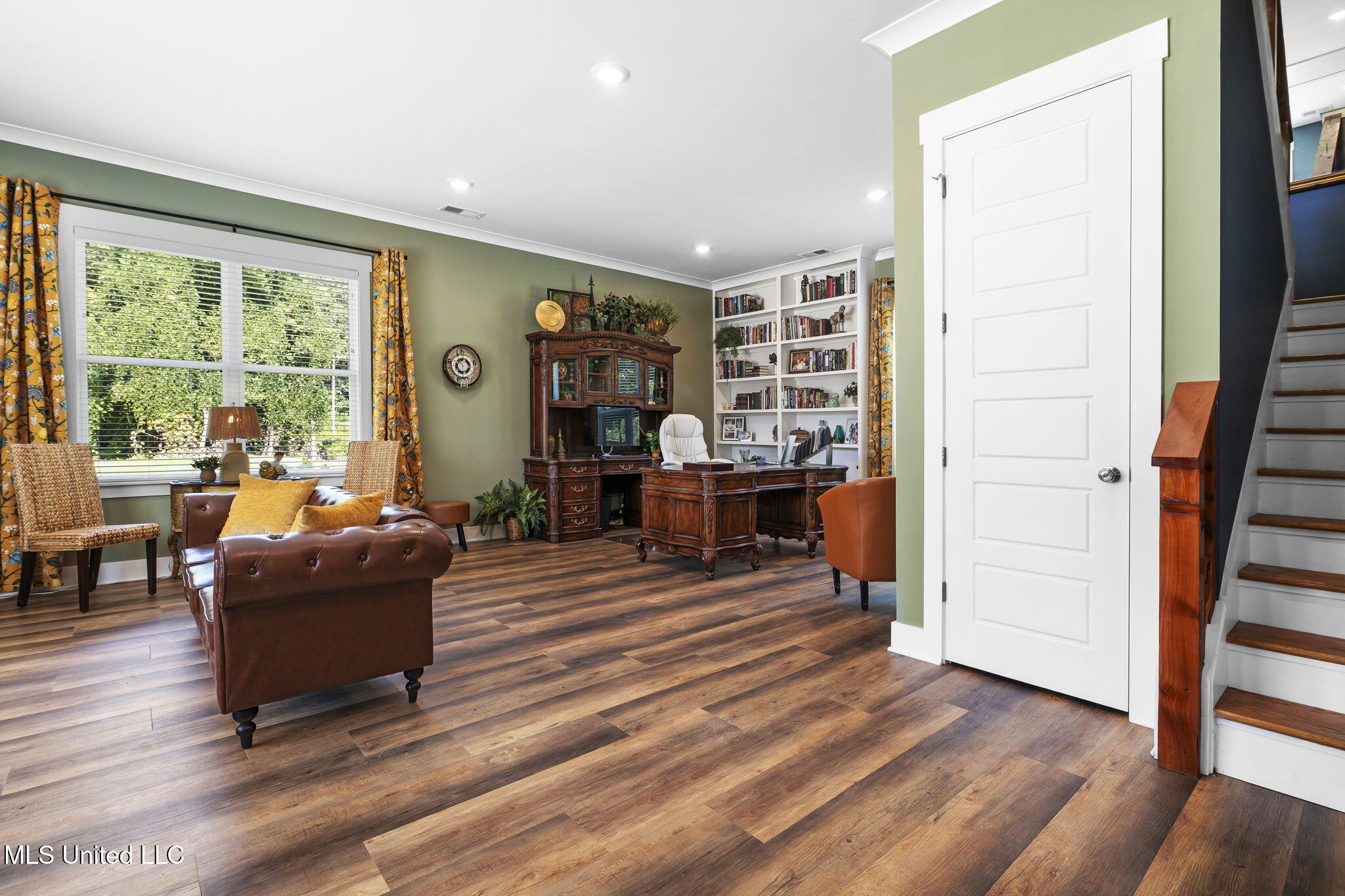 12097 Old Byhalia Road Byhalia, MS 38611 - Photo 54 of 85 downstairs office