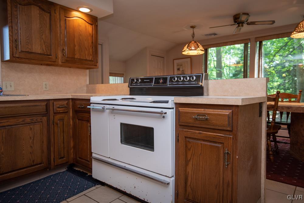 4140 Mill Road Emmaus, PA 18049 - Photo 8 of 37 Gallery Image 8