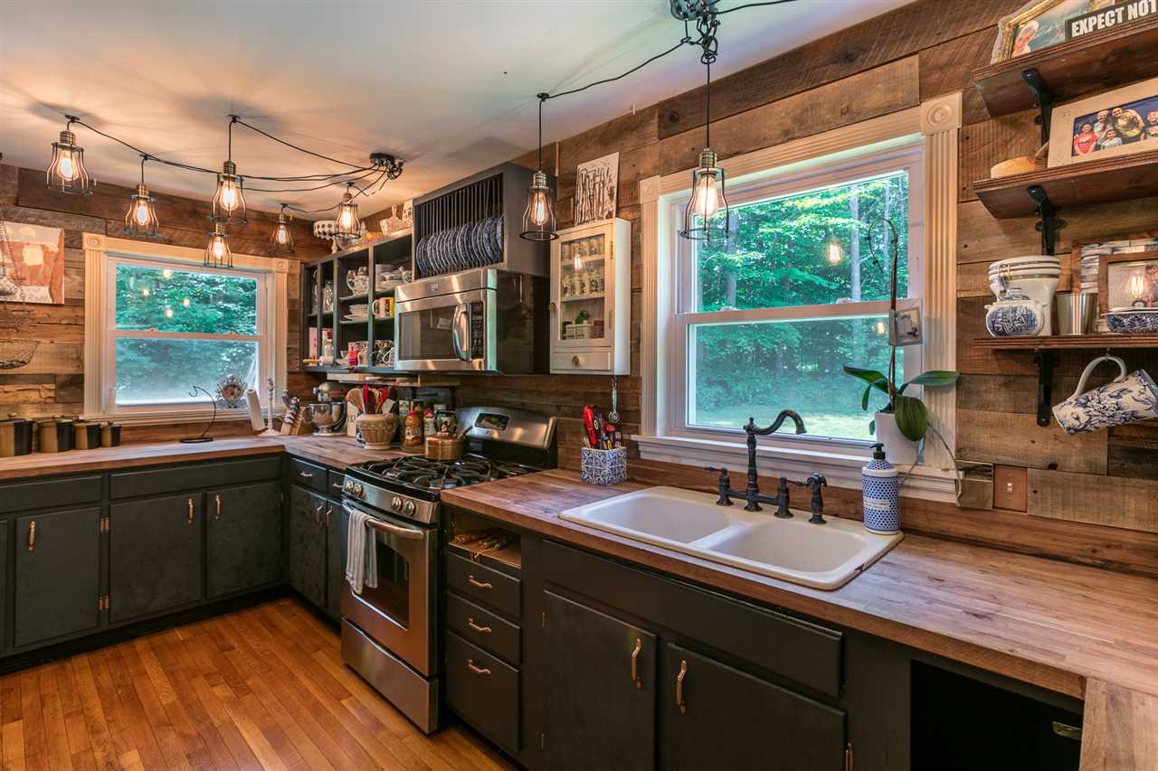 26 Webster Road Hartland, VT 05048 - Photo 5 of 21
