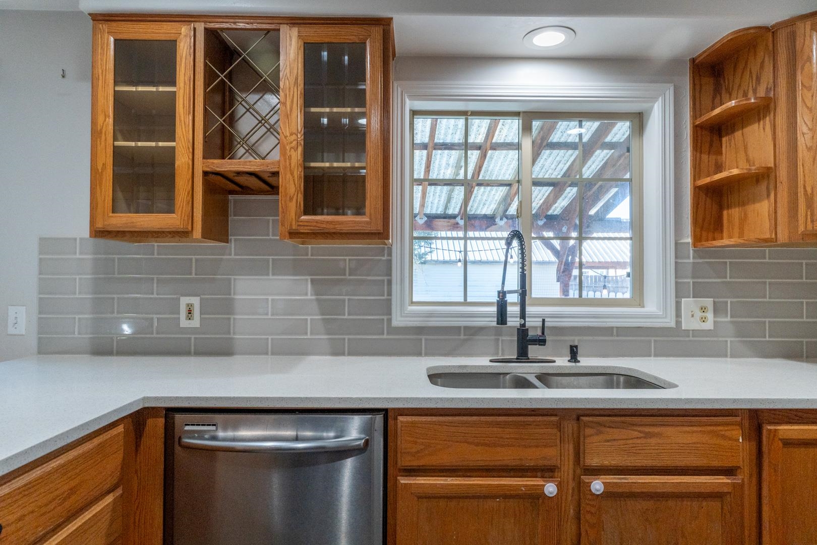 711 North Locust Road Spokane Valley, WA 99206 - Photo 7 of 27