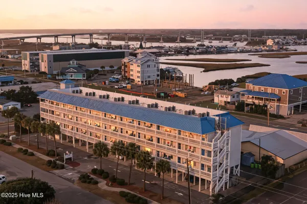 $365,000 | 305 North Topsail Drive, Unit 5, Surf City, NC 28445