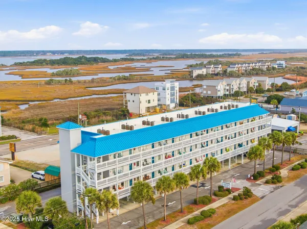 $365,000 | 305 North Topsail Drive, Unit 5, Surf City, NC 28445