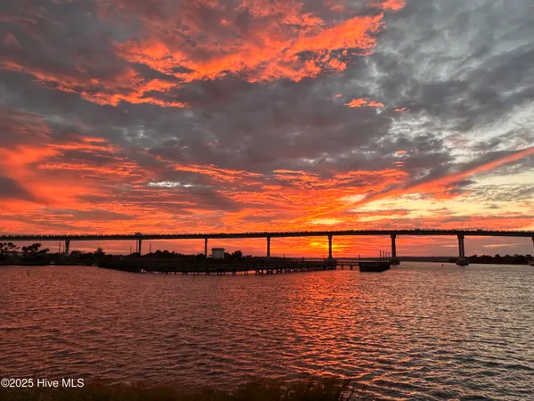 $365,000 | 305 North Topsail Drive, Unit 5, Surf City, NC 28445