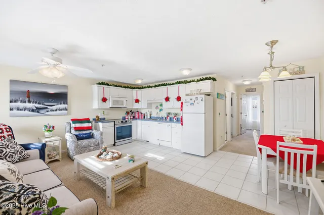 $365,000 | 305 North Topsail Drive, Unit 5, Surf City, NC 28445