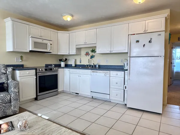$365,000 | 305 North Topsail Drive, Unit 5, Surf City, NC 28445