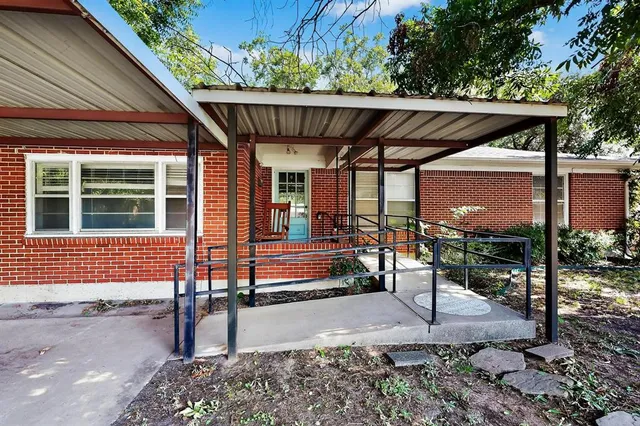 $249,990 | 1004 Westway Street, Denton, TX 76201